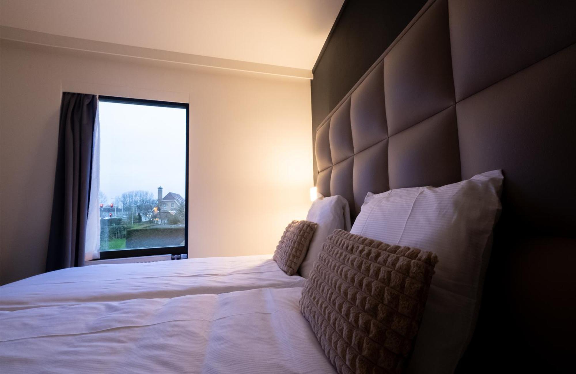 Ma Airport Hotel Hoofddorp Exterior foto